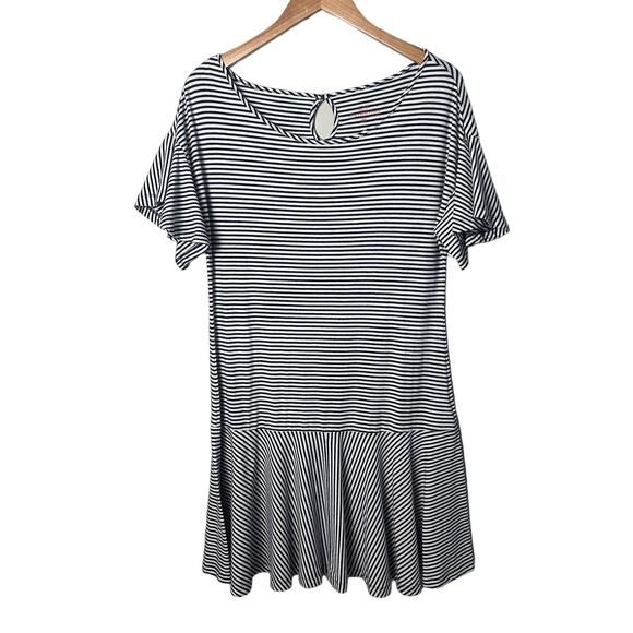 Vineyard Vines Stripe Flutter Sleeve Flounce Dress Navy Blue White Nautical XS. - Picture 1 of 9